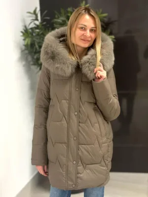 Жіночий пуховик Chanevia 25077 Bronze